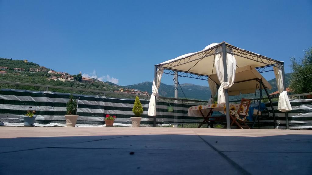 Hotel Bella liguria Diano San Pietro Esterno foto